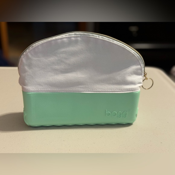 BOGG BAG Bags Bogg Bag Beauty And The Bogg Cosmetic Case Mintchip